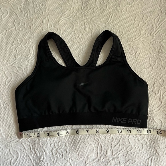 Nike Women's Black Sports Bra - Picture 5 of 6